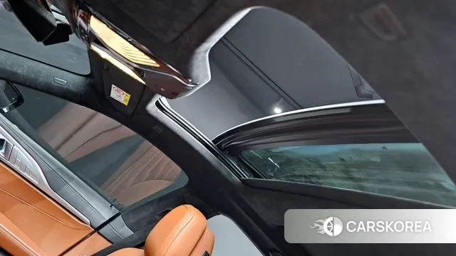 BMW 8 Series (G15) id 3201574 из Кореи 9