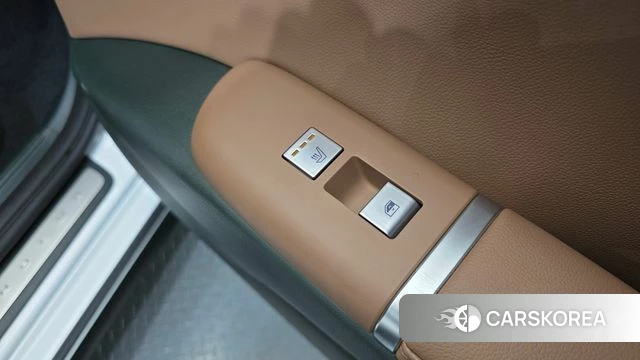 Hyundai Grandeur Hybrid (GN7) id 3817175 из Кореи 9