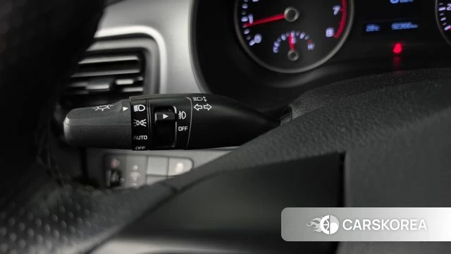 Kia Stonic id 4776447 из Кореи 9