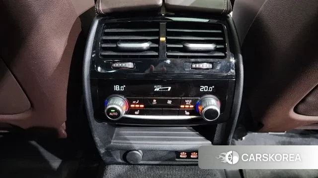 BMW 5 Series (G30) id 3487465 из Кореи 9