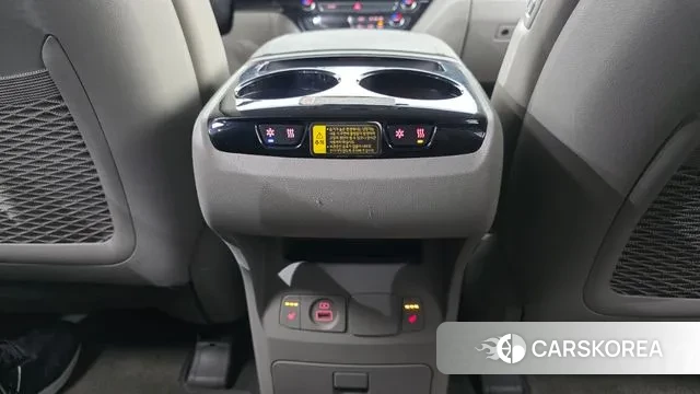 Kia The New Carnival id 3593240 из Кореи 9