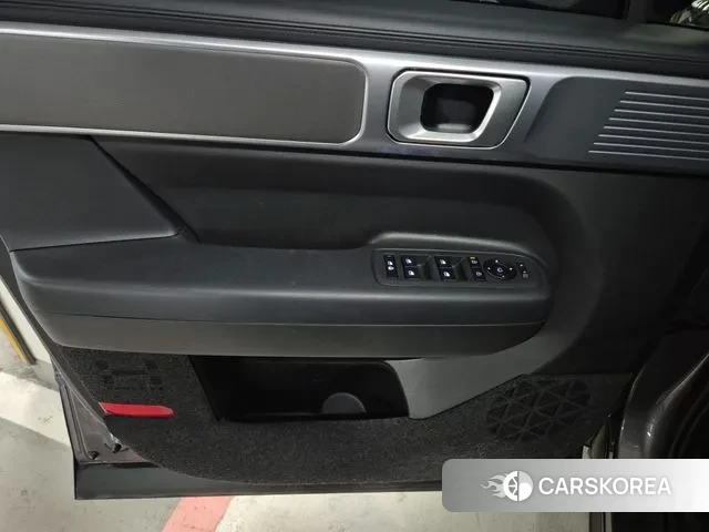 Hyundai Santa Fe (MX5) id 3739560 из Кореи 9