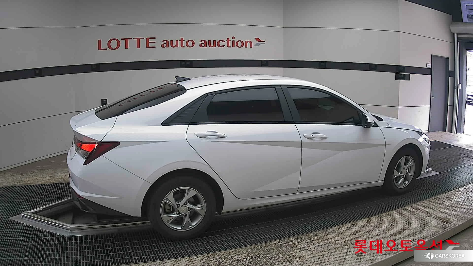 Hyundai Avante id 3888338 из Кореи 9