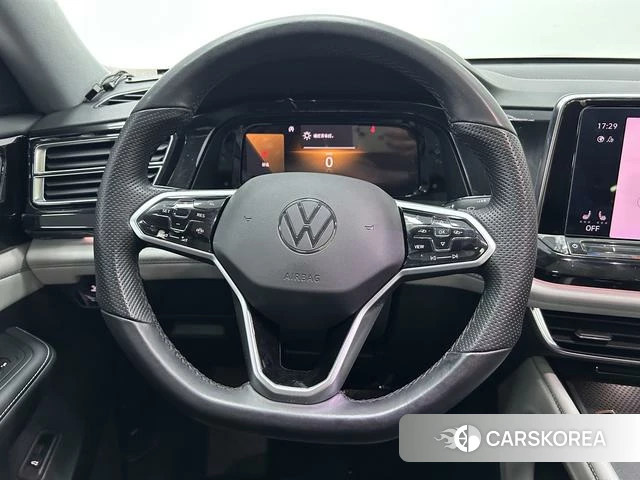 Volkswagen Tourang id 4299756 из Китая 9