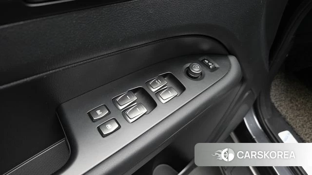 Ssangyong Rexton Sports id 3843948 из Кореи 9