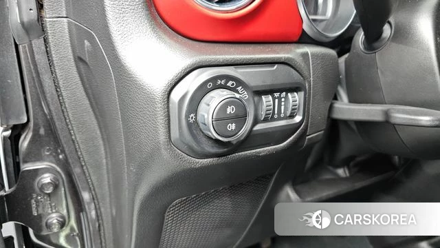 Jeep Wrangler (JL) id 4793410 из Кореи 9