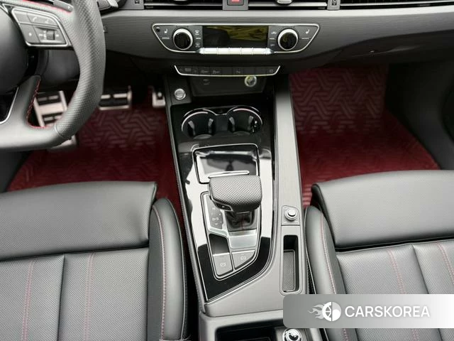 Audi A4L id 4261624 из Китая 9