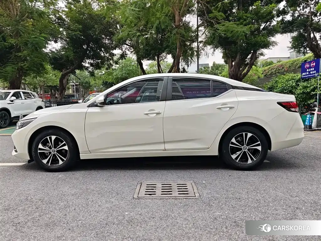 Nissan Xuan Yi id 4514346 из Китая 9