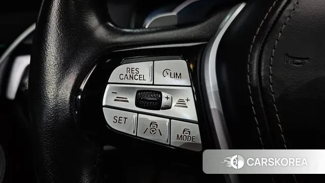 BMW 5 Series (G30) id 3556799 из Кореи 9