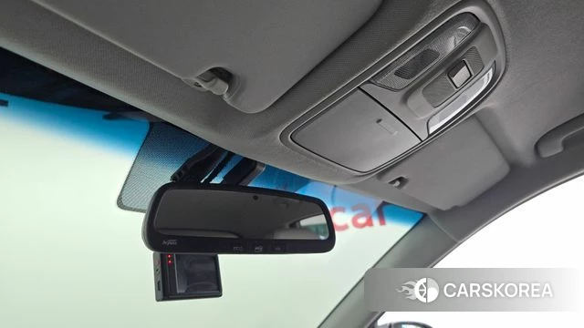 Kia Niro id 4417210 из Кореи 9