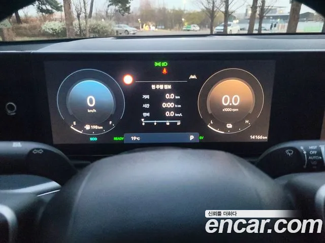 Hyundai Grandeur Hybrid (GN7) id 2599472 из Кореи 9