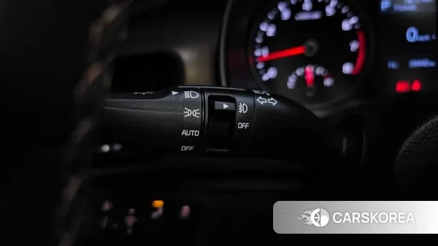 Kia Stonic id 3531051 из Кореи 9