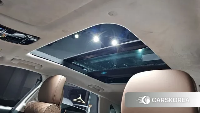 Hyundai Grandeur (GN7) id 2984139 из Кореи 9