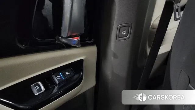 Kia Carnival 4th generation id 3586537 из Кореи 9