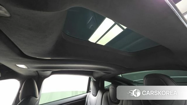 Tesla Model X id 4688711 из Кореи 9