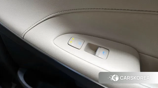 Hyundai Grandeur IG id 3330808 из Кореи 9