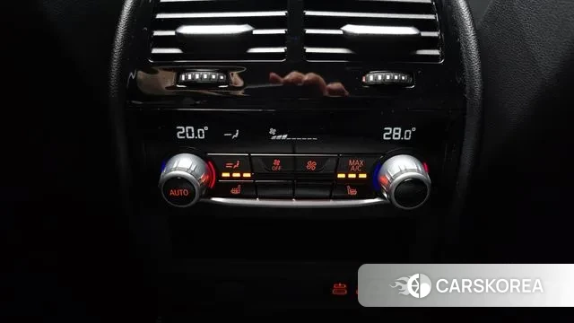 BMW 5 Series (G30) id 3734688 из Кореи 9