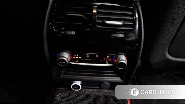 BMW 5 Series (G30) id 3402693 из Кореи 9