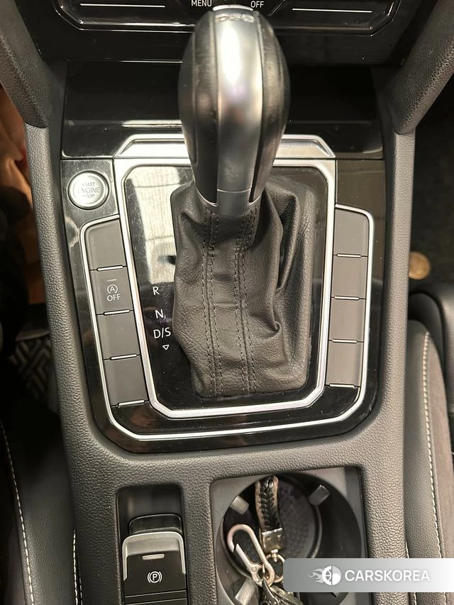 Volkswagen Magotan id 4271525 из Китая 9