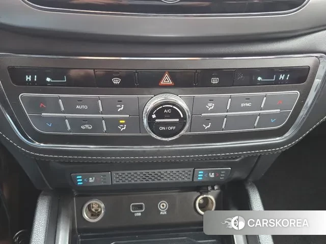 Ssangyong Rexton Sports id 3599061 из Кореи 9