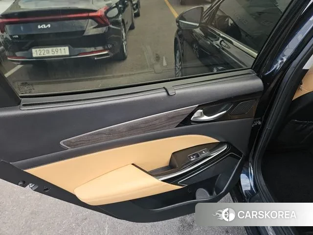 Kia K7 Premier Hybrid id 3621506 из Кореи 9