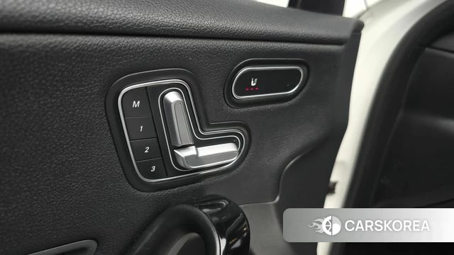 Mercedes-Benz A-Class W177 id 4402850 из Кореи 9