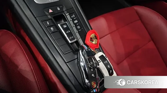 Porsche 911 id 3423122 из Кореи 9