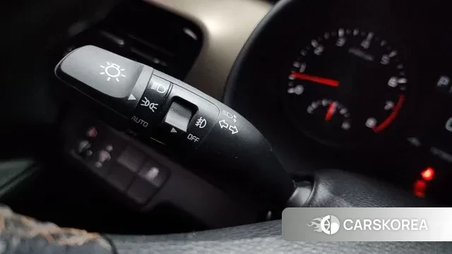 Kia Stonic id 3520632 из Кореи 9