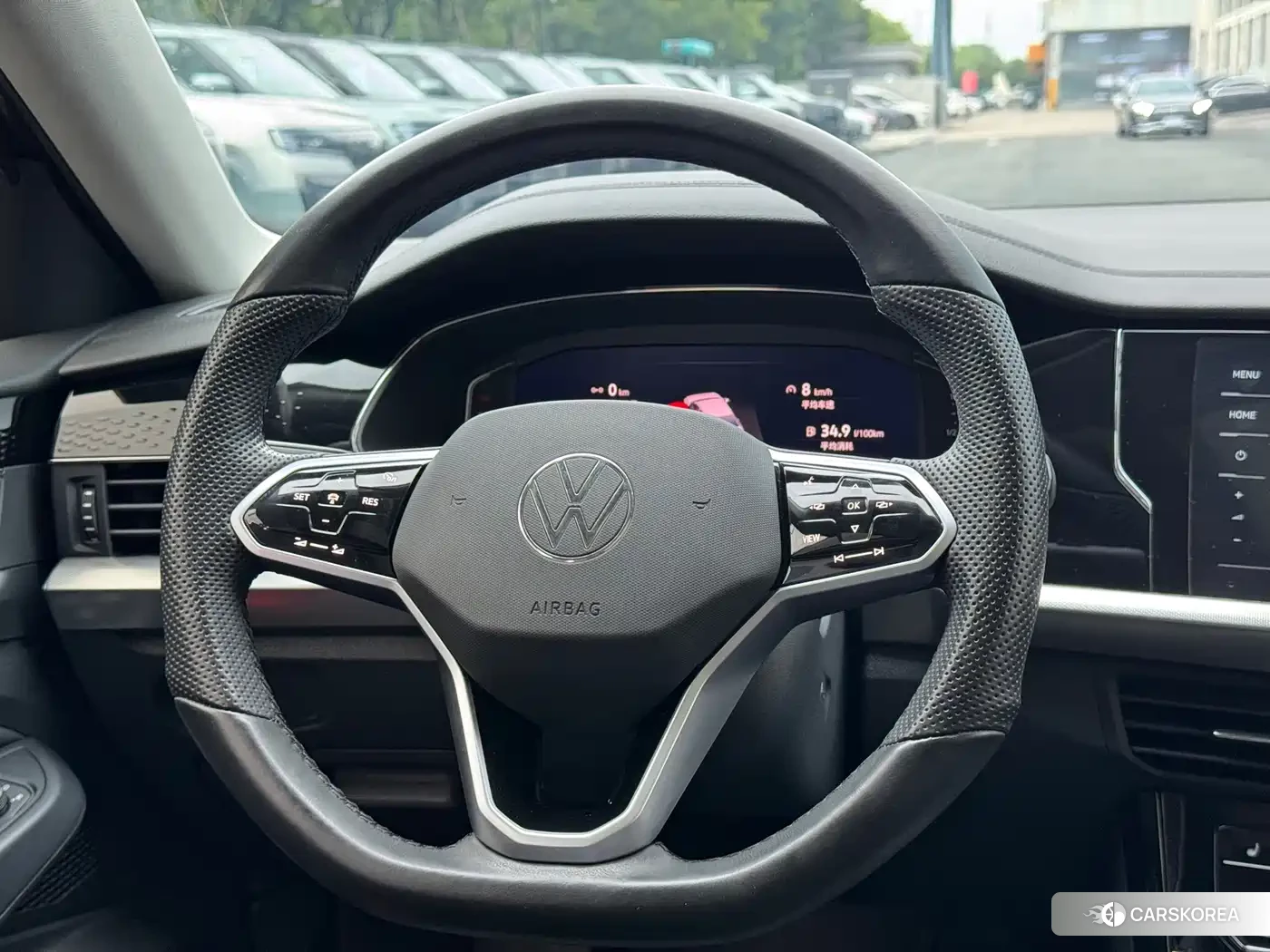 Volkswagen Passat id 4649360 из Китая 9