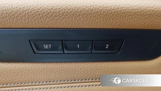 BMW 5 Series (G30) id 3098111 из Кореи 9