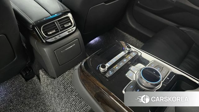 Genesis G90 id 3820772 из Кореи 9