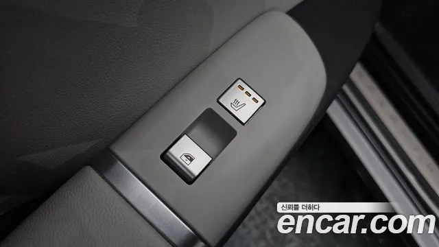 Hyundai Grandeur Hybrid (GN7) id 2738388 из Кореи 9