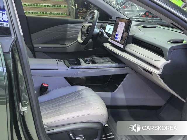 Geely Galaxy Galaxy Sparkle 8 PHEV id 3944979 из Китая 9