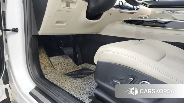 Genesis GV70 id 3175437 из Кореи 9