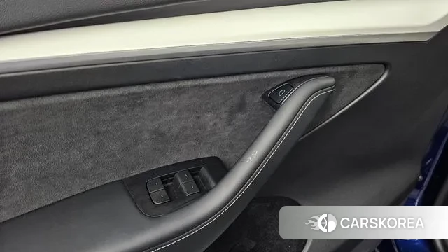 Tesla Model Y id 3614729 из Кореи 9