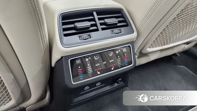 Audi A6 (C8) id 3605941 из Кореи 9