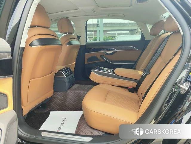 Audi A8 id 4353167 из Китая 9