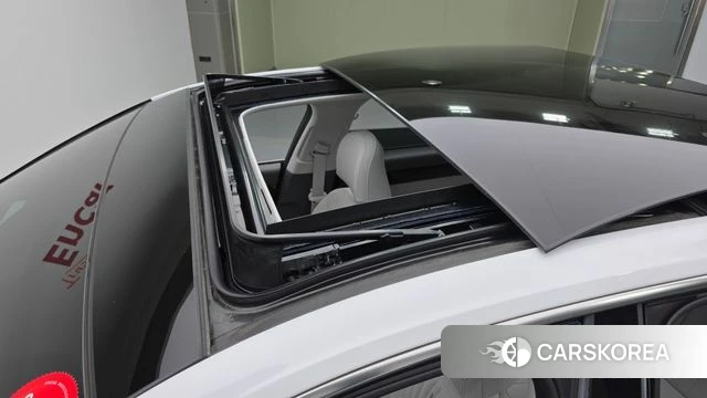 Hyundai Grandeur (GN7) id 4194399 из Кореи 9