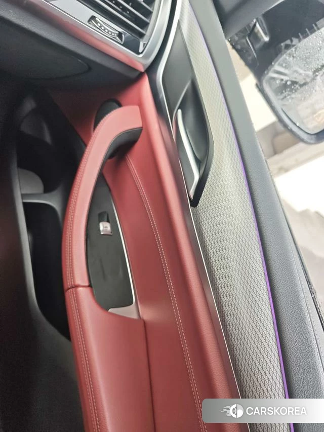 BMW X4 id 4299613 из Китая 9