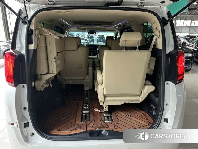 Toyota Elfa id 4257621 из Китая 9
