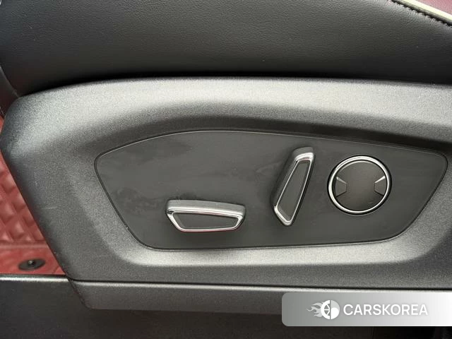 Ford Explorer id 4368271 из Китая 9