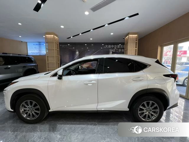 Lexus NX id 4276272 из Китая 9