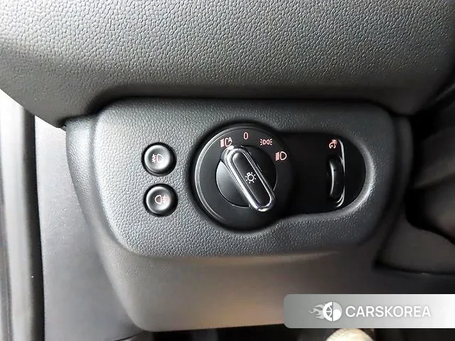 Mini Cooper D Clubman id 2991059 из Кореи 9