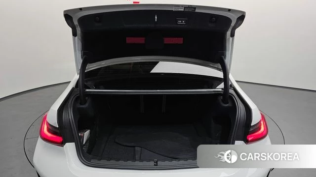 BMW 3 Series (G20) id 4267198 из Кореи 9