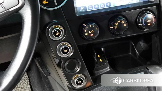 Ssangyong The New Korando Sports id 4326075 из Кореи 9