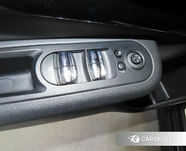 Mini Cooper D Clubman id 4396437 из Кореи 9