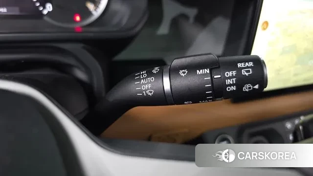 Land Rover Defender (L663) id 3415796 из Кореи 9