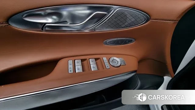 Genesis GV70 id 3556335 из Кореи 9