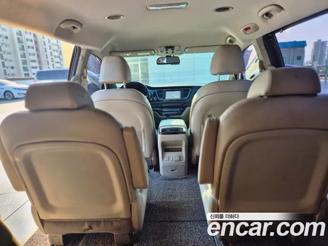 Kia The New Carnival id 2446936 из Кореи 9