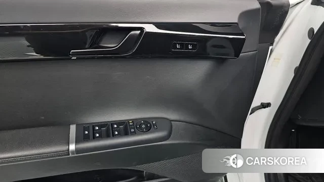 Hyundai Grandeur (GN7) id 3394259 из Кореи 9